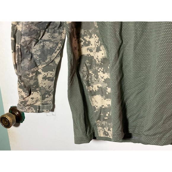 U.S. Army Combat Shirt - Desert Camo Flame Resistant Long-Sleeve SIZE Small ACS - Picture 2 of 7